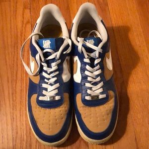 Nike Air Force 1s Low SP